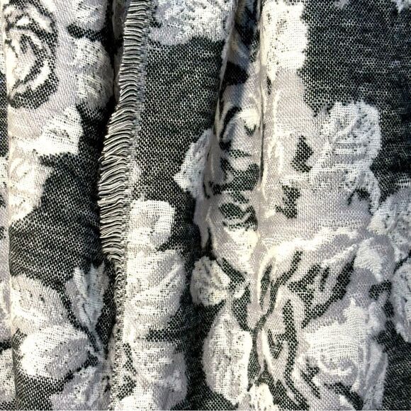 Infinity Scarf Chic Black Gray White Floral Fringe. - Picture 4 of 10